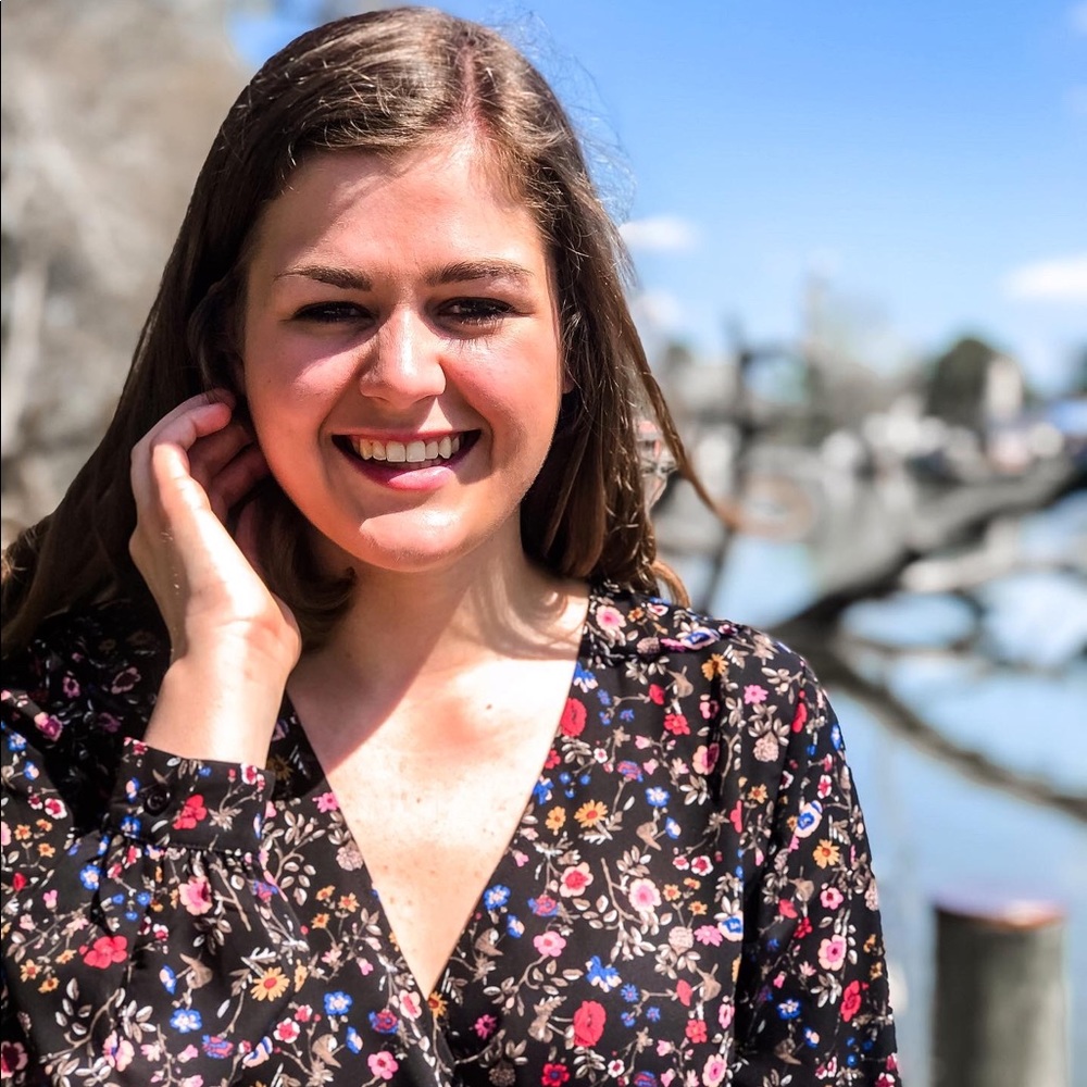 Meet your Posher, Christie